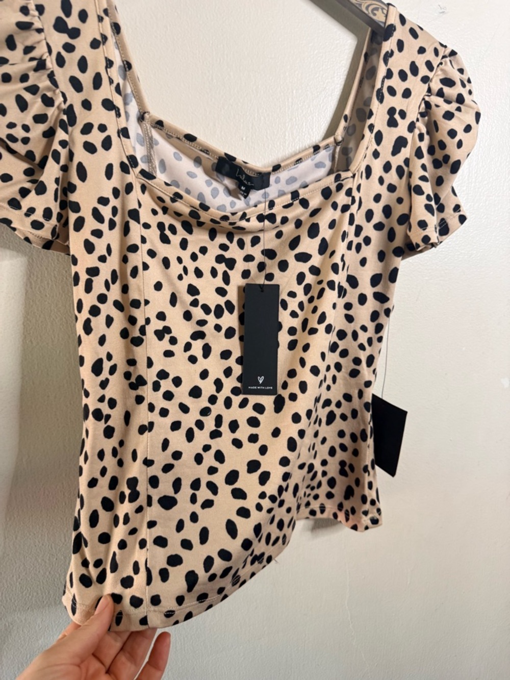 Lulu's Cream Leopard Print Square Neck Puff Sleeve Bodysuit - Picture 4 of 8